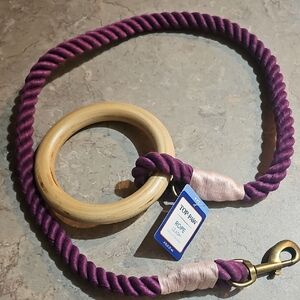 Purple Rope Dog Leash with Wooden Handle NWT
